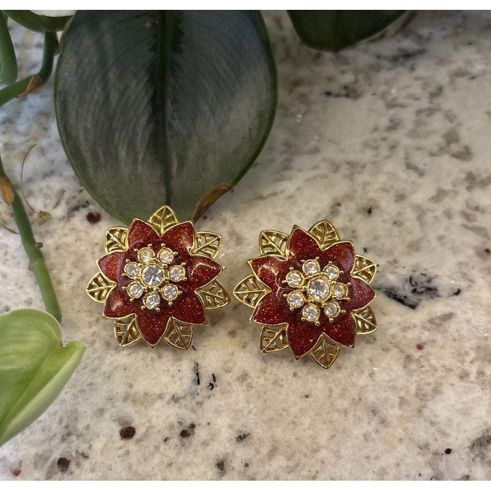 Vintage AVON Festive Sparkle Red Christmas‎ Poinsettia Clip On Earrings. - Picture 2 of 8